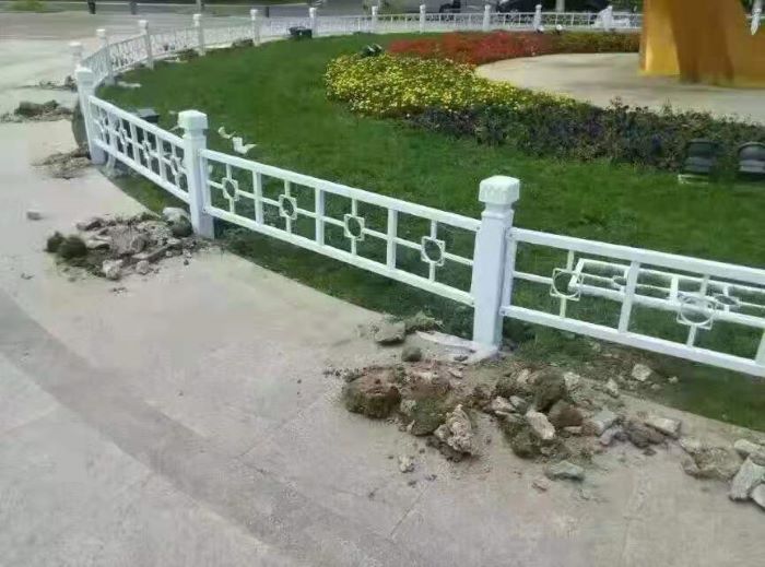 廣東護欄,東莞護欄,圍墻護欄,陽臺護欄,安全防護欄